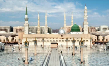 Madinah - Blessed Moments in Umrah Ramadan